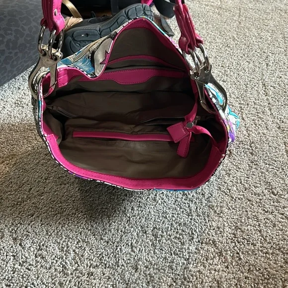 Purse - Picture 2 of 2